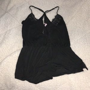 VS romper